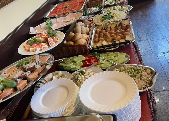 Avista Mielno Penzion Unieście